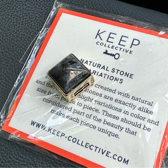 Keep Collective Charm Larvikite Pyramid Stone - Picture 5 of 6